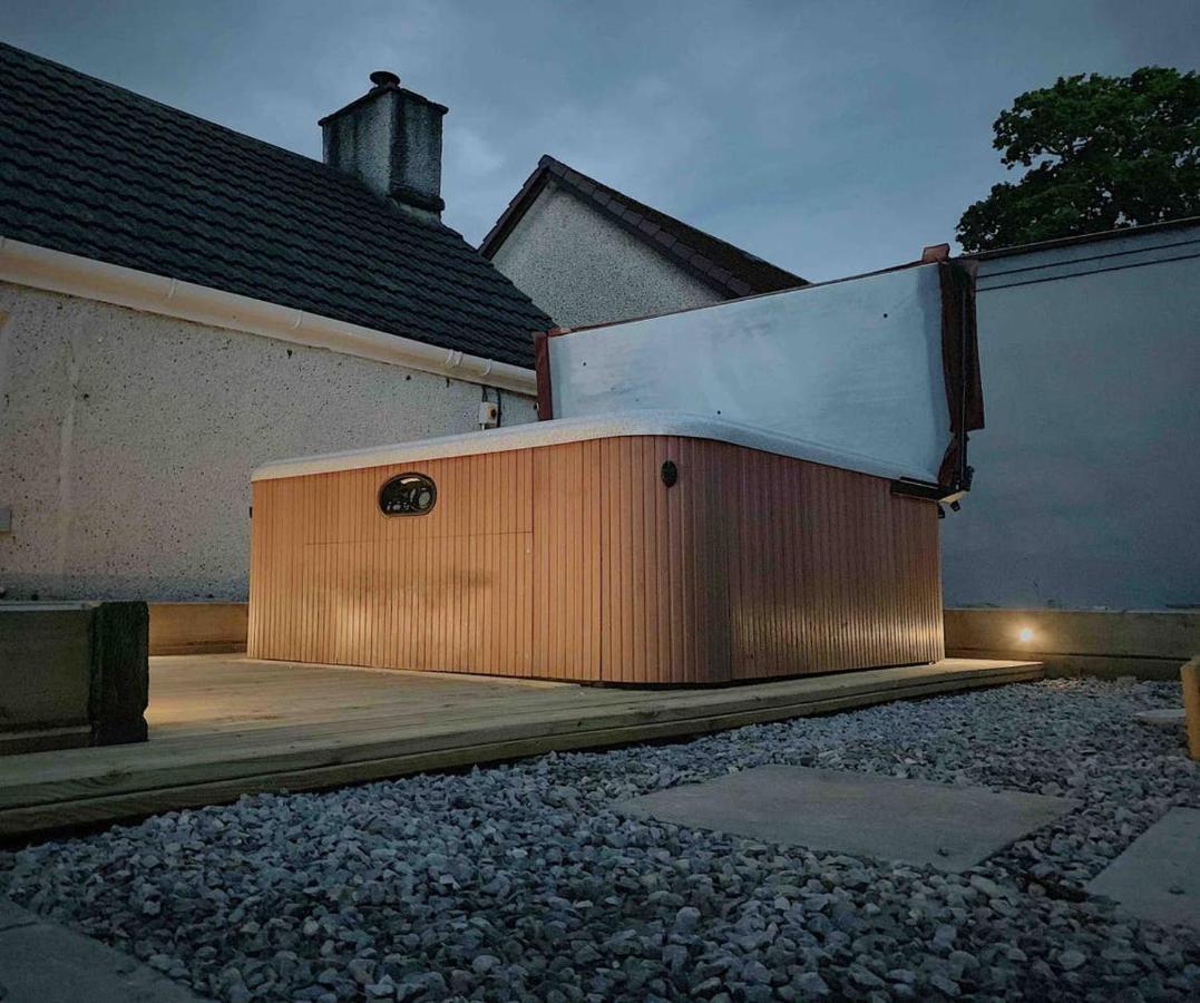 Highland Hottub Retreat, On Nc500 Villa Inverness Exterior foto
